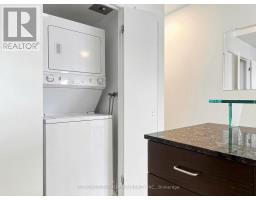 1410 - 218 Queens Quay W, Toronto, ON M5J2Y6 Photo 7