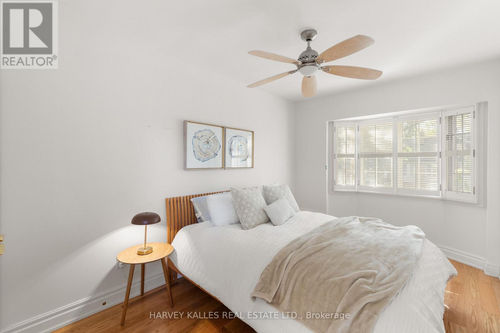 84 WALMSLEY BOULEVARD - Image 34