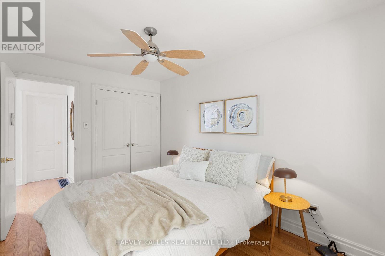 84 WALMSLEY BOULEVARD - Image 35