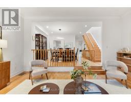 Bedroom 3 - 84 Walmsley Boulevard, Toronto, ON M4V1X6 Photo 10