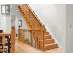84 Walmsley Boulevard, Toronto, ON M4V1X6 Photo 25