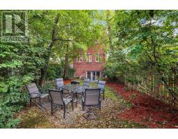 84 Walmsley Boulevard, Toronto, ON M4V1X6 Photo 44