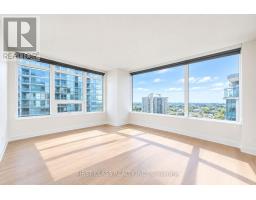 915 - 17 Bathurst Street, Toronto, ON M5V0N1 Photo 10