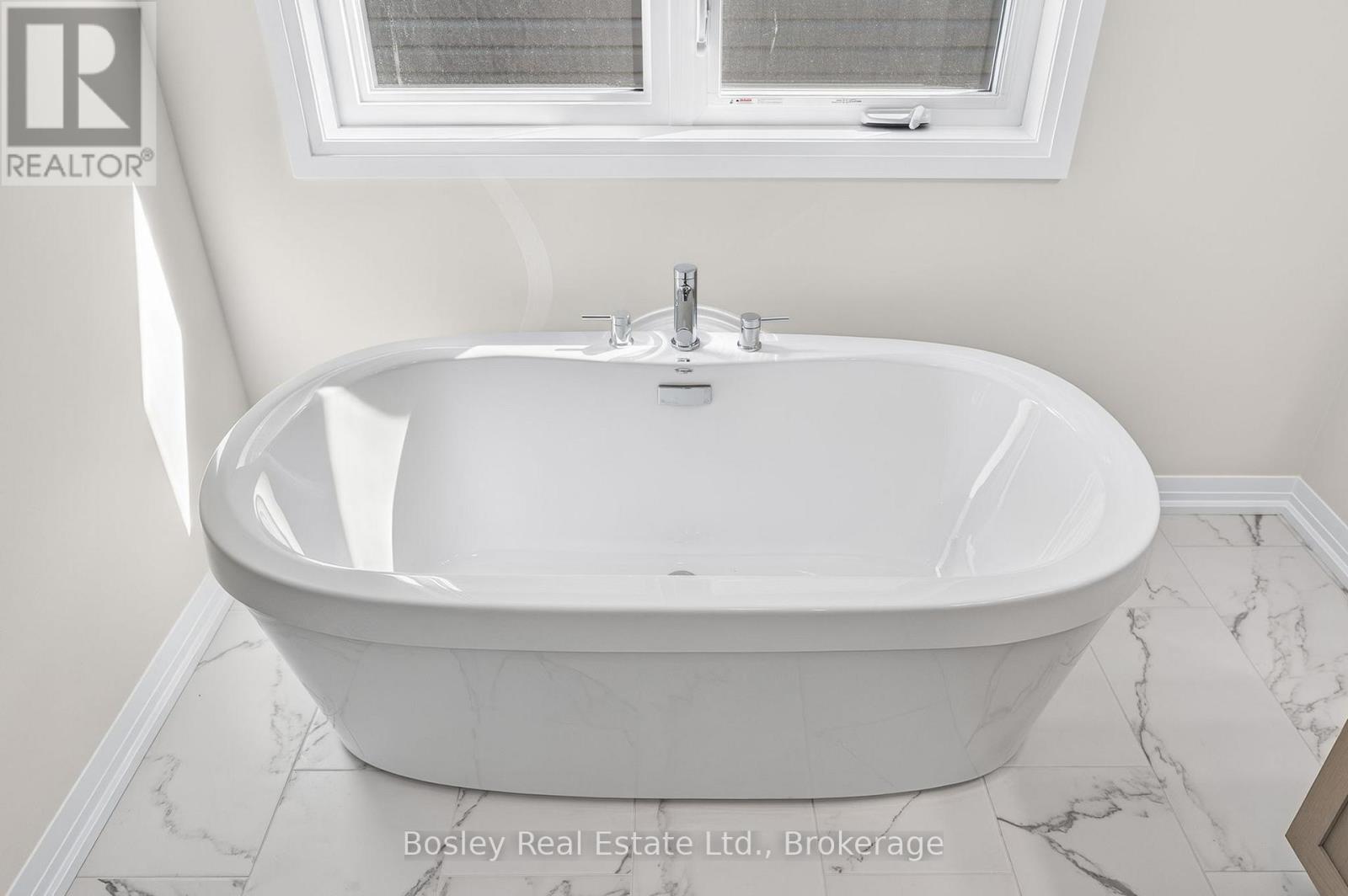 179 HAYLOCK AVENUE - 32