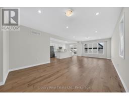 Loft - 179 Haylock Avenue, Centre Wellington, ON N0B1S0 Photo 7