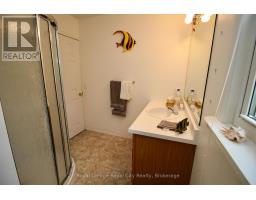 8 Brock Street, Northern Bruce Peninsula, ON N0H2R0 Photo 22