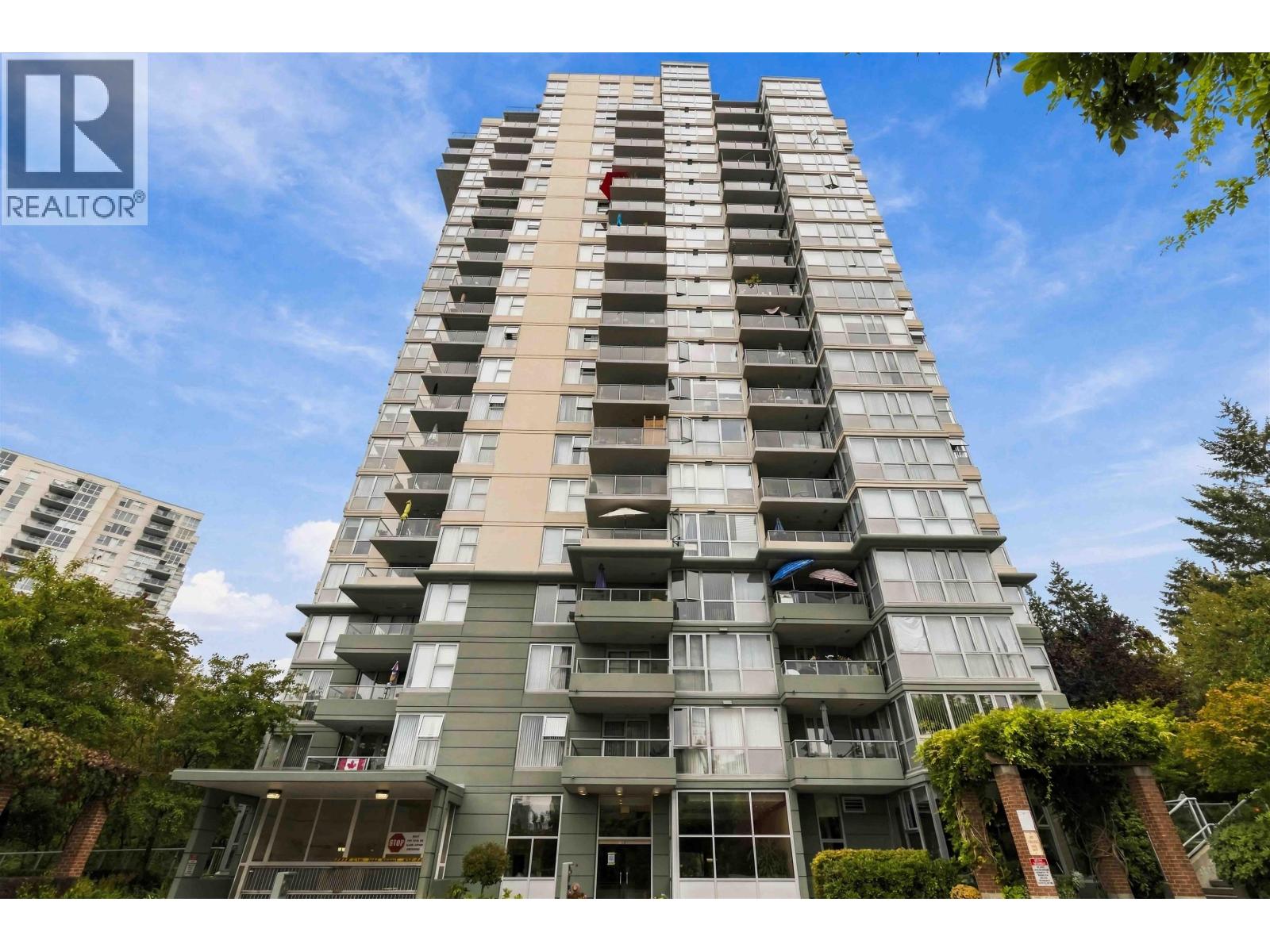 Property for sale at 1006 295 GUILDFORD WAY