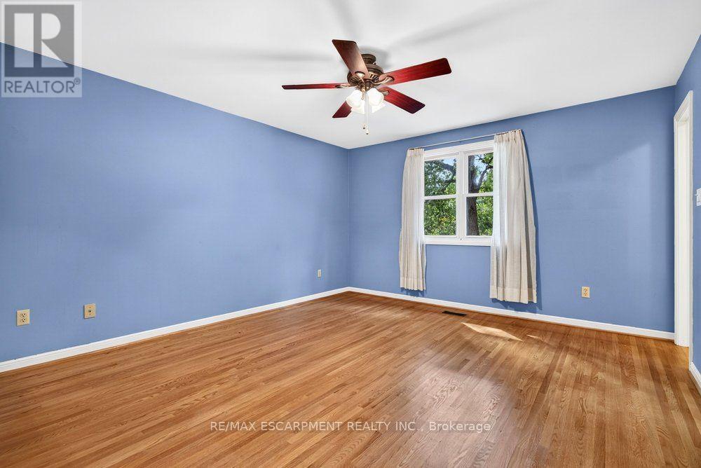 159 ALL SAINTS CRESCENT, Oakville (FD Ford) — photo 12