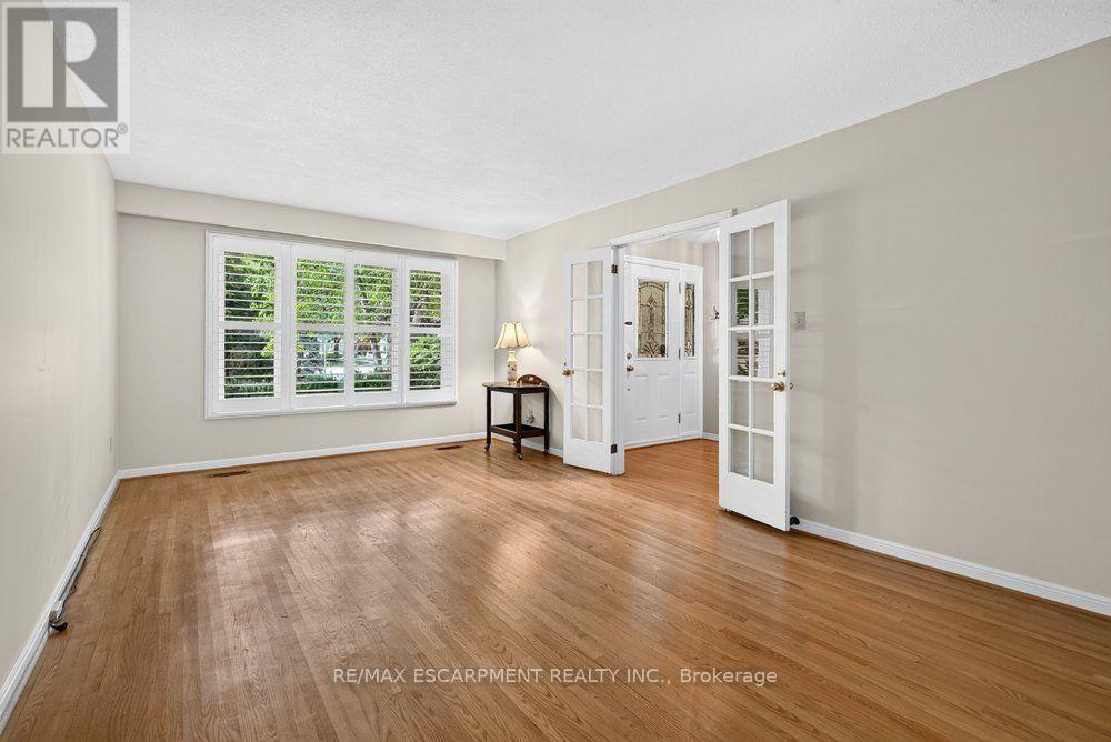 159 ALL SAINTS CRESCENT, Oakville (FD Ford) — photo 4