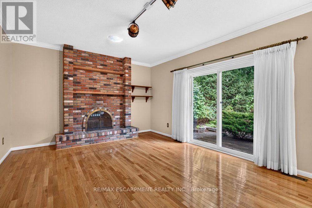 159 ALL SAINTS CRESCENT, Oakville (FD Ford) — photo 9