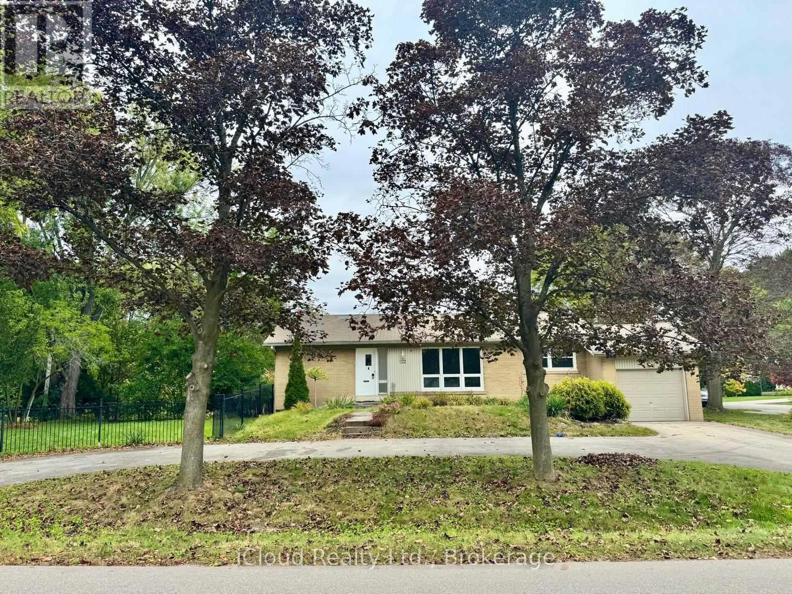 122 SELGROVE CRESCENT, Oakville (SW Southwest) — photo 2
