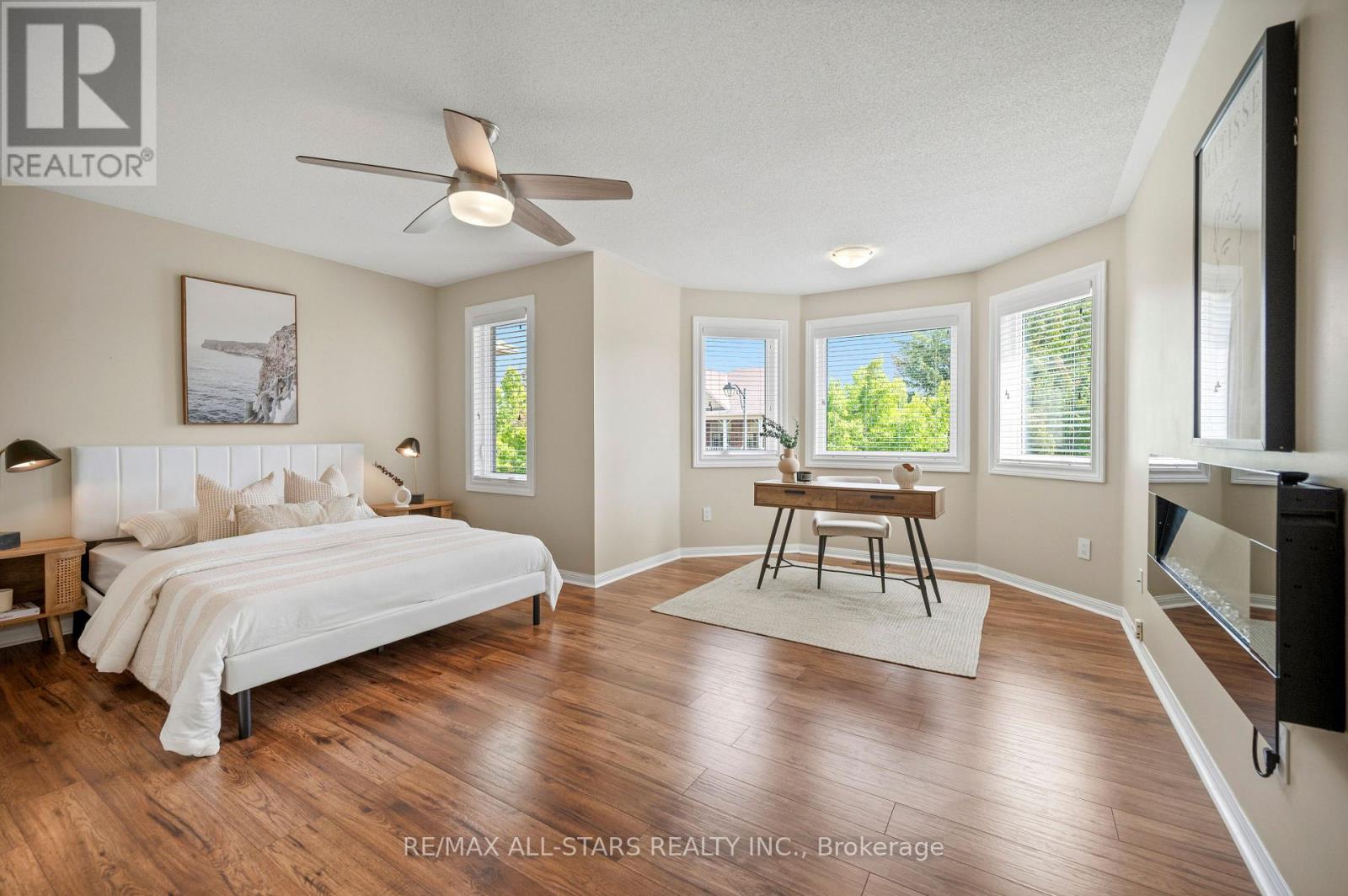 331 INMAN HEIGHTS - Image 36