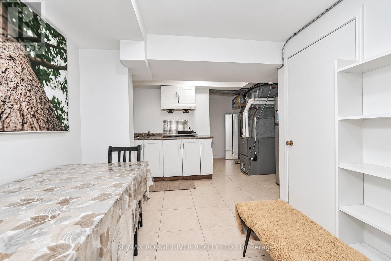 #3 9 GOSFORD BOULEVARD - 20