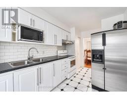 Bedroom - 3 - 9 Gosford Boulevard, Toronto, ON M3N2G7 Photo 7