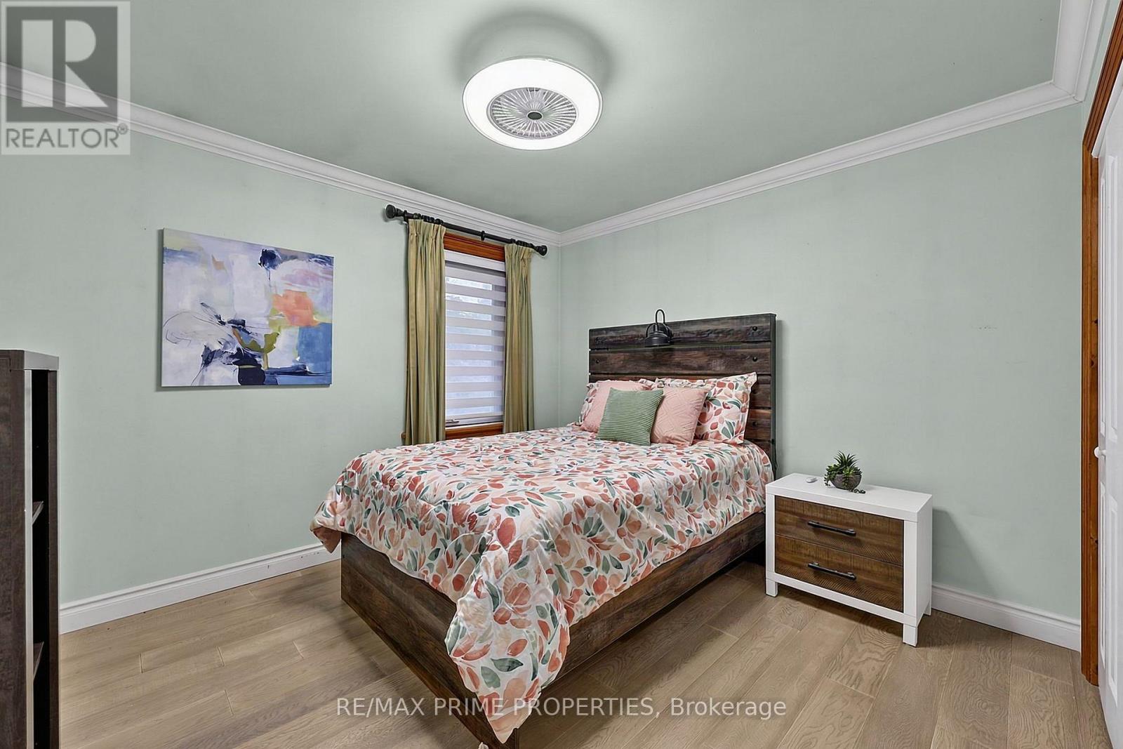 20369 CENTRE STREET - 19