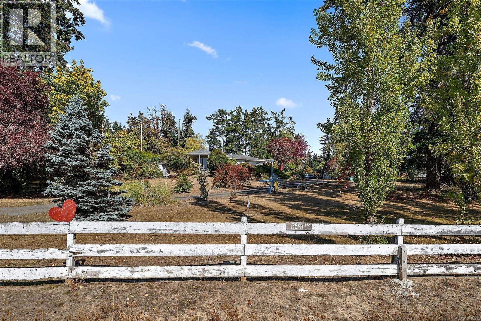 675 Kilmalu Rd - 27