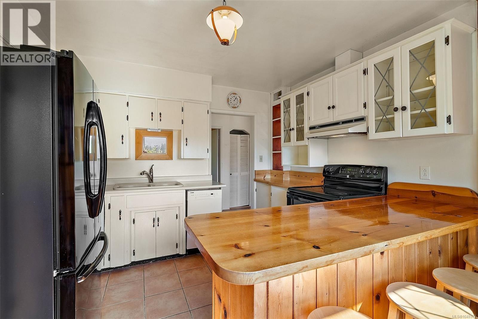 675 Kilmalu Rd - 7