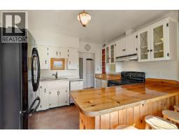 Bathroom - 675 Kilmalu Rd, Mill Bay, BC V8H1E2 Photo 7
