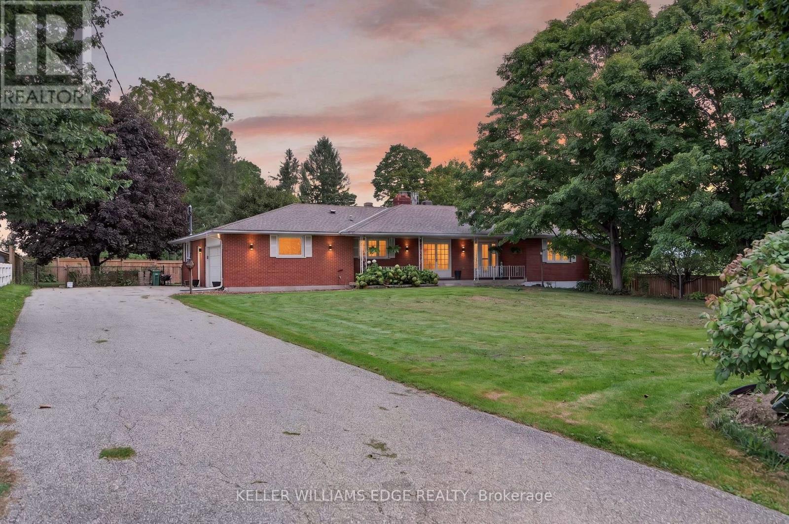 708 OLD HWY 8, Hamilton (Rockton) — photo 3