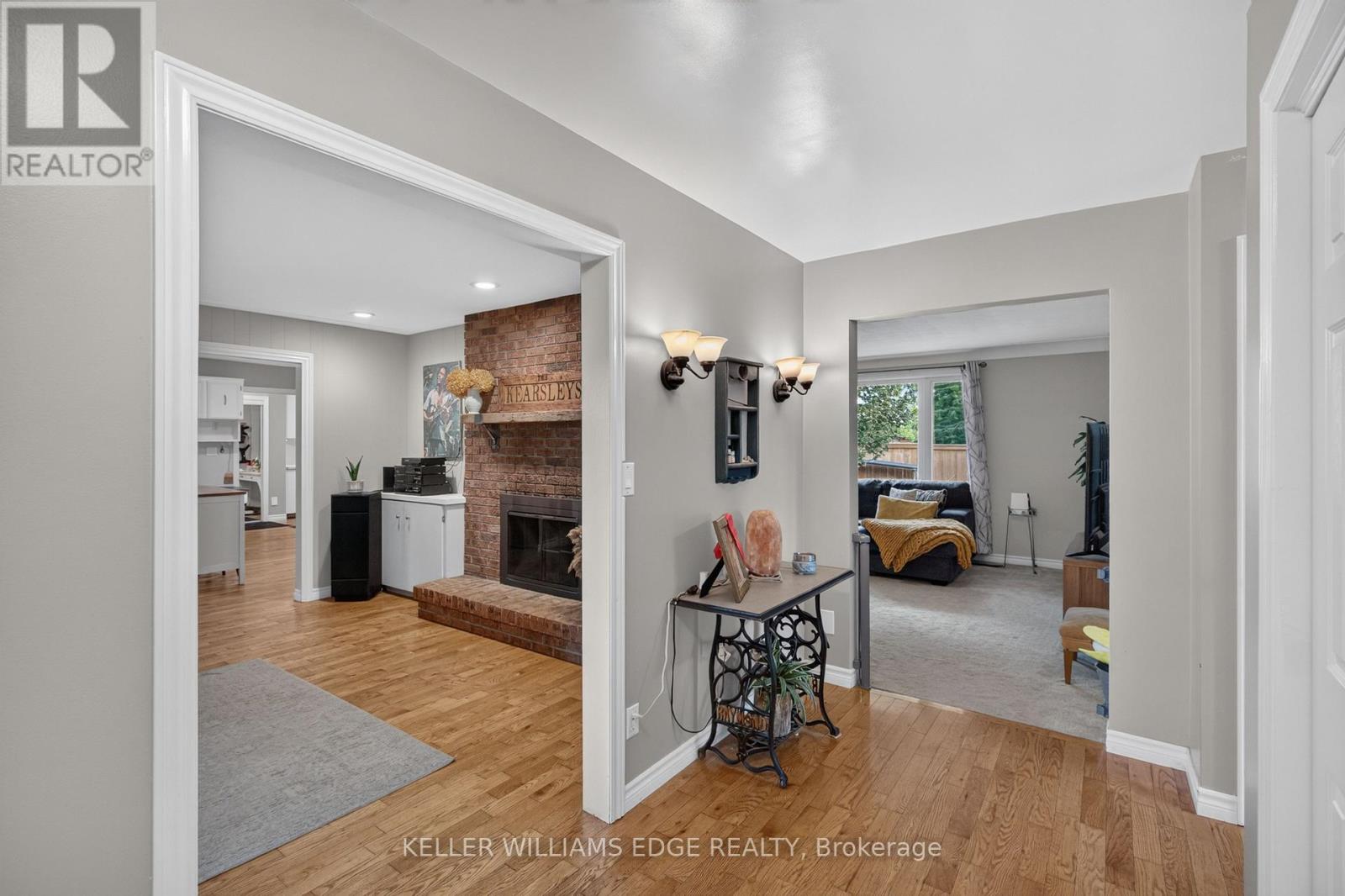 708 OLD HWY 8, Hamilton (Rockton) — photo 7