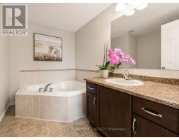 598a Goldthread Street, Waterloo, ON N2V2X6 Photo 11