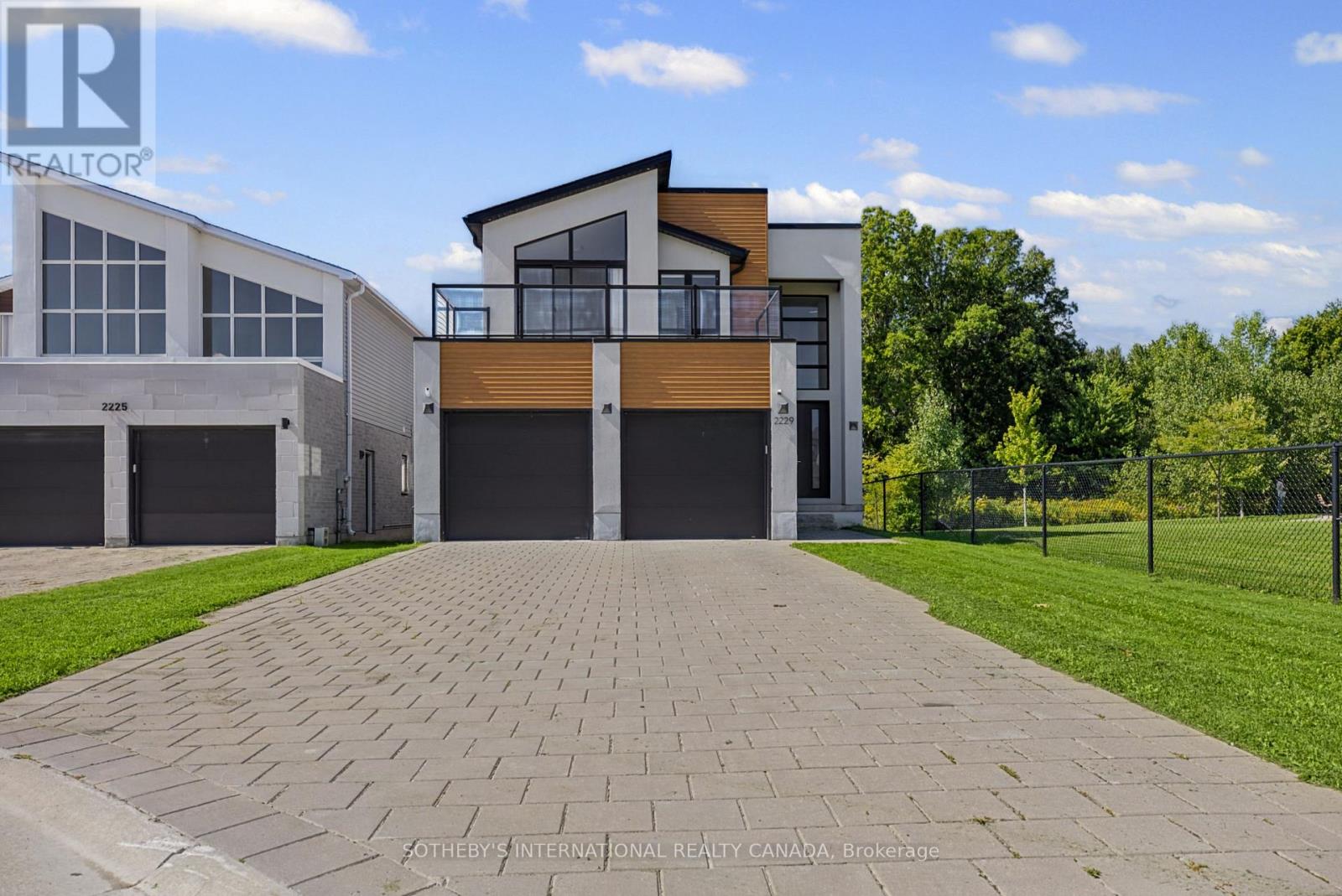 2229 WATEROAK DRIVE, London North (North S) — photo 2