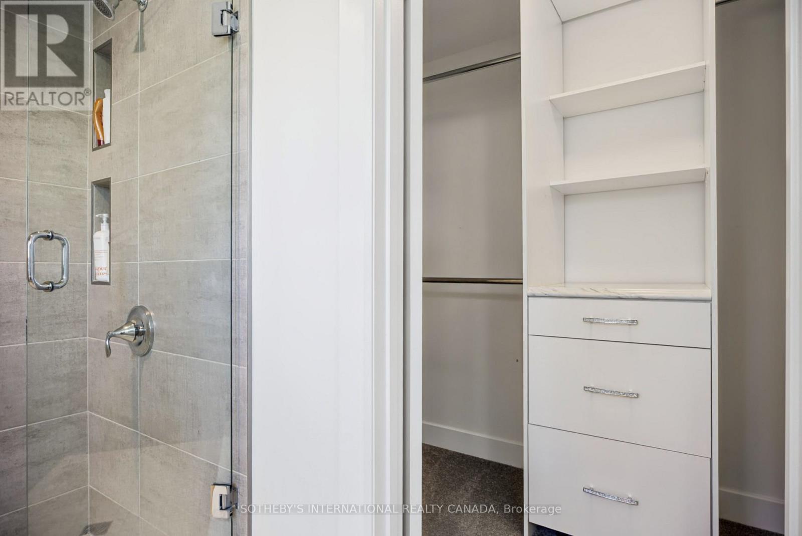 2229 WATEROAK DRIVE - 24