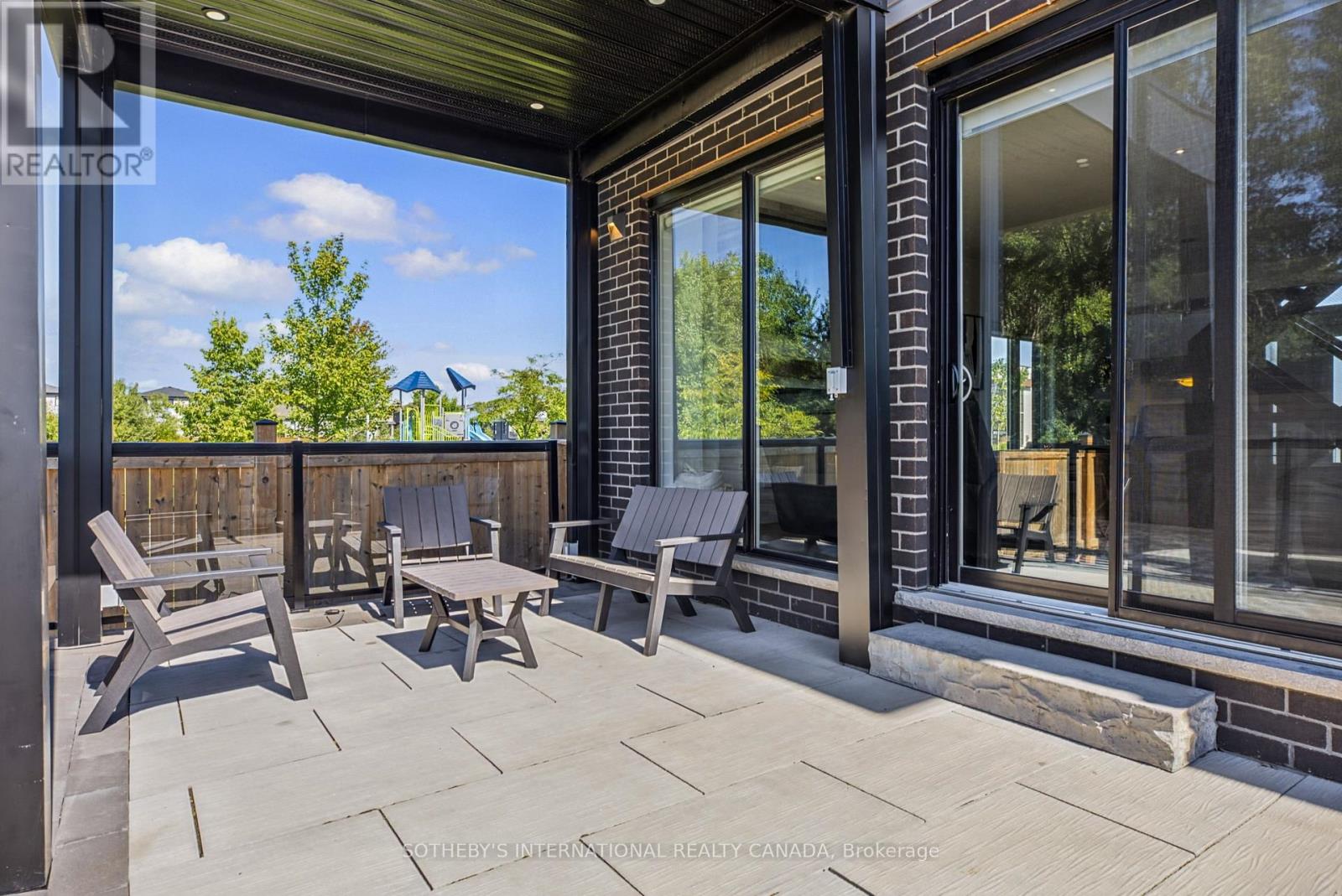 2229 WATEROAK DRIVE - 33