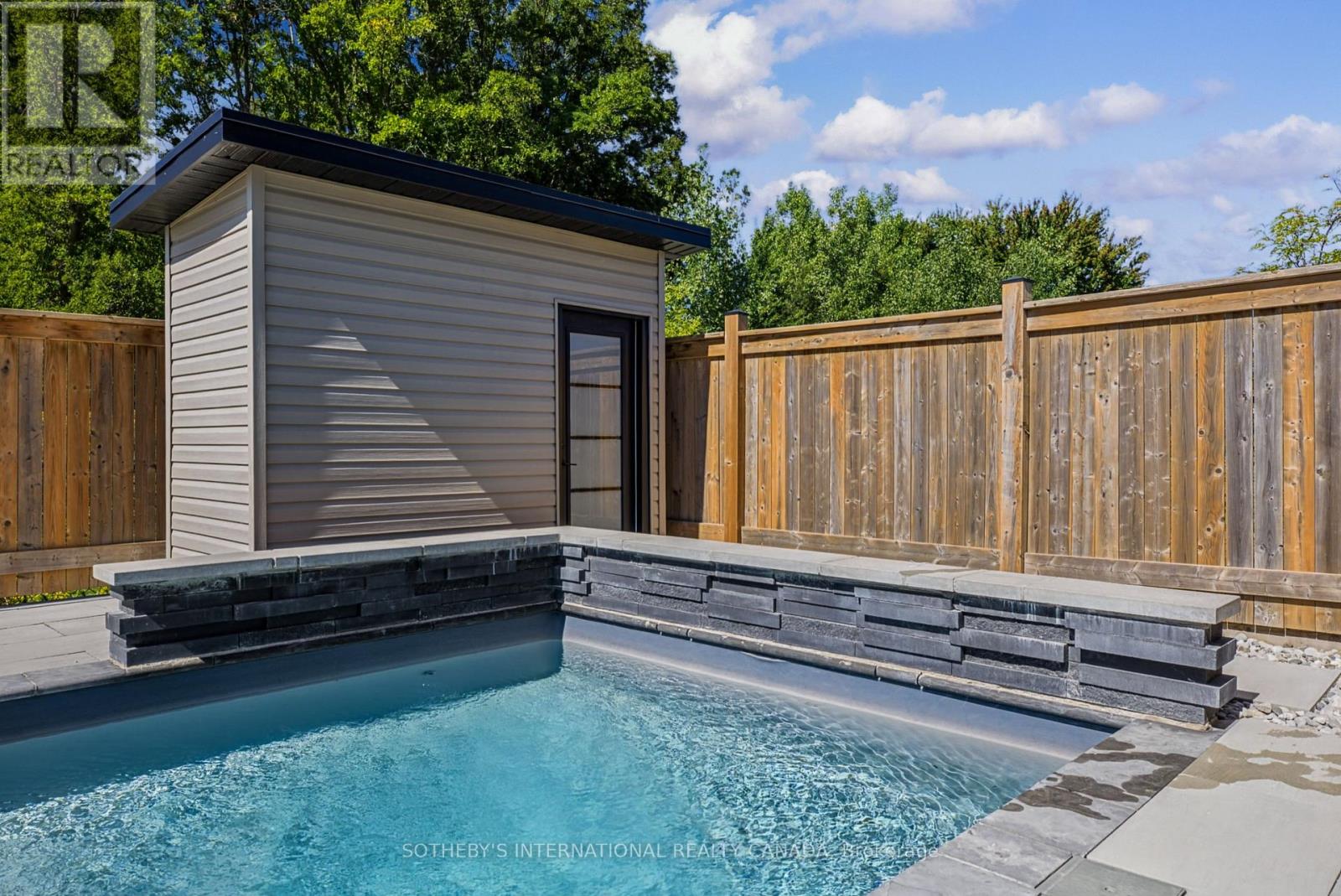 2229 WATEROAK DRIVE - 37