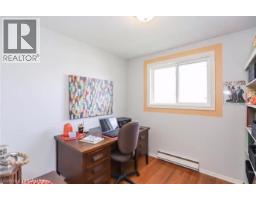 Primary Bedroom - 125 Livingston Avenue Unit# 4, Grimsby, ON L3M4S5 Photo 8