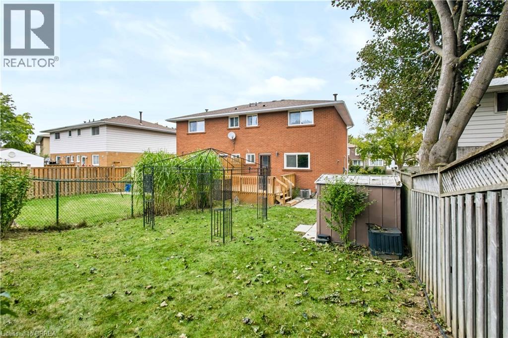 33 COACHWOOD Road - 27