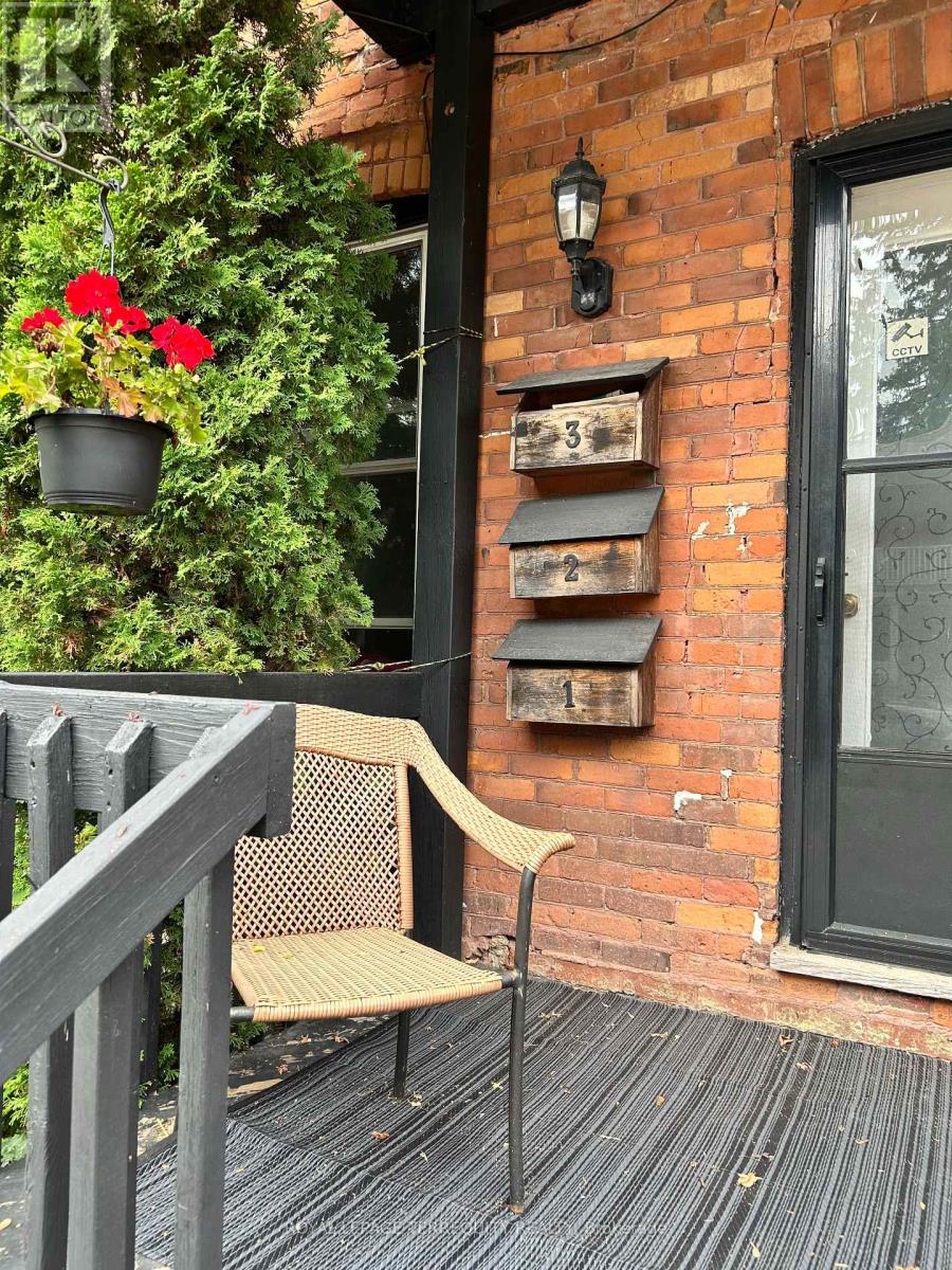 486 HANNAH STREET - Image 17