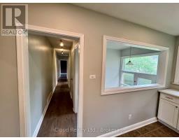 122 Selgrove Crescent, Oakville, ON L6L1L3 Photo 8