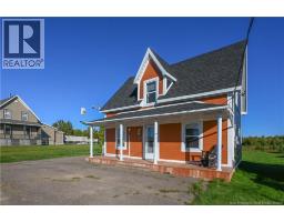 Bath (# pieces 1-6) - 927 Paquetville Road, Bas Paquetville, NB E8R1E7 Photo 6