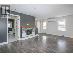 Foyer - 927 Paquetville Road, Bas Paquetville, NB E8R1E7 Photo 9