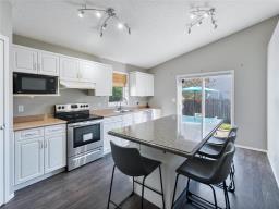 32 Julia Road, Winnipeg, MB R2N4M5 Photo 11