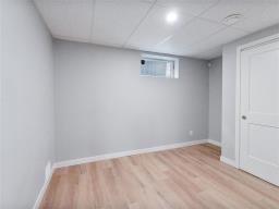 32 Julia Road, Winnipeg, MB R2N4M5 Photo 33