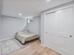 32 Julia Road, Winnipeg, MB R2N4M5 Photo 35