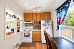 761 Harbison Avenue, Winnipeg, MB R2L0Z4 Photo 8