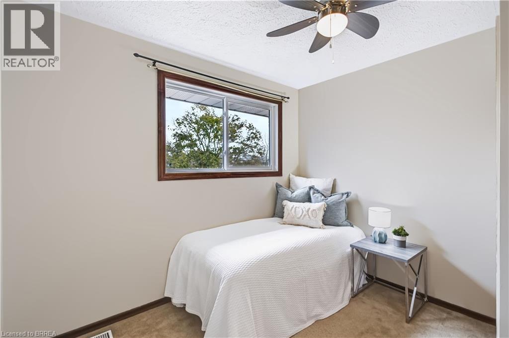 35 COACHWOOD Road - Image 17