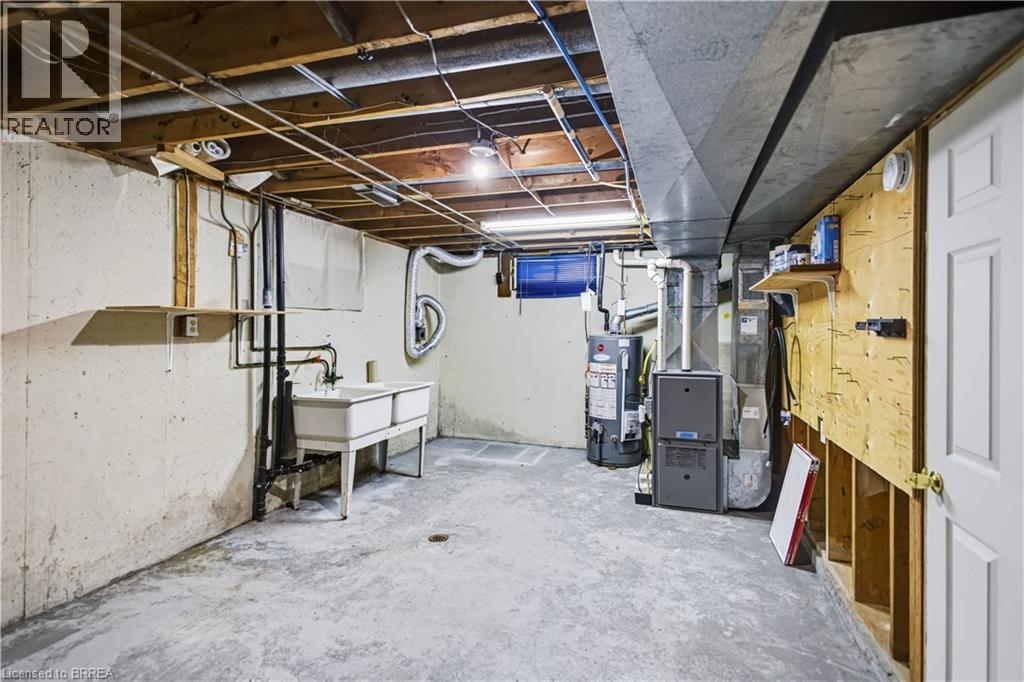 35 COACHWOOD Road - Image 24