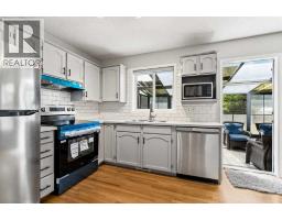 Sunroom - 10433 Hidden Valley Drive Nw, Calgary, AB T3A5M2 Photo 9