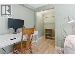 236 Crease Ave, Saanich, BC V8Z1S9 Photo 20