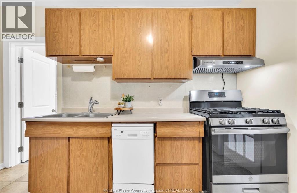 1794 GLADSTONE - 6
