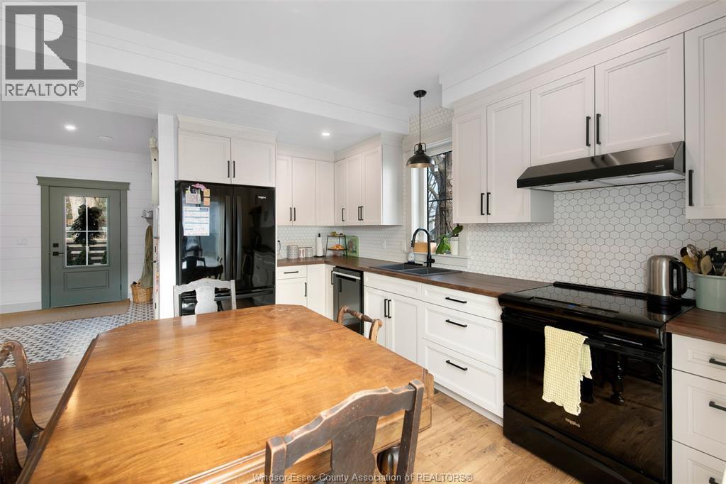 942 ERIE AVENUE - 14