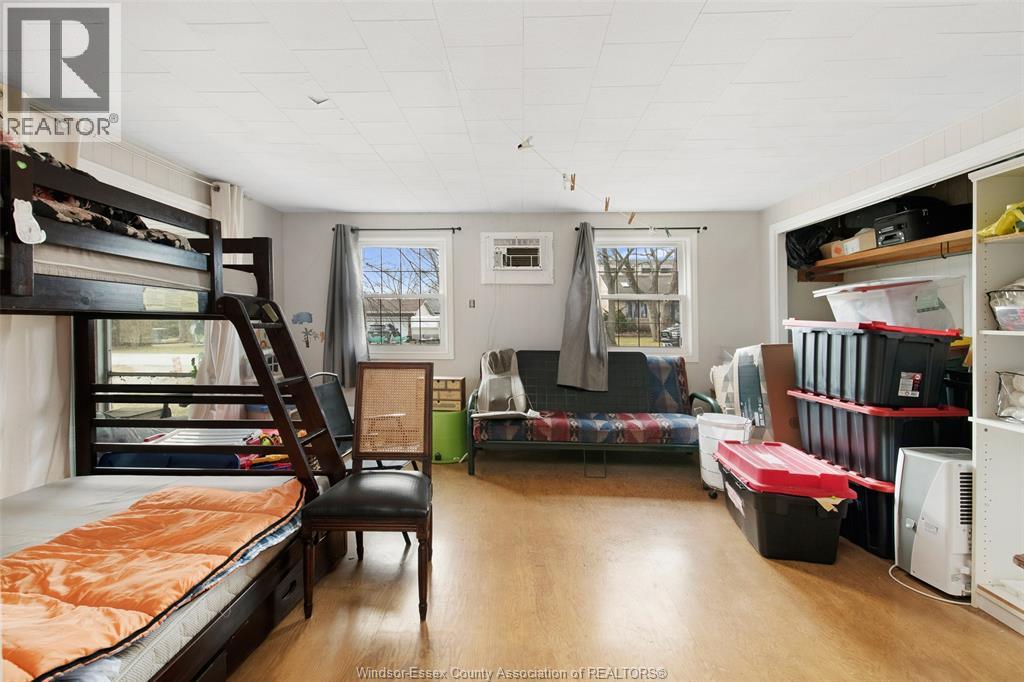942 ERIE AVENUE - 30