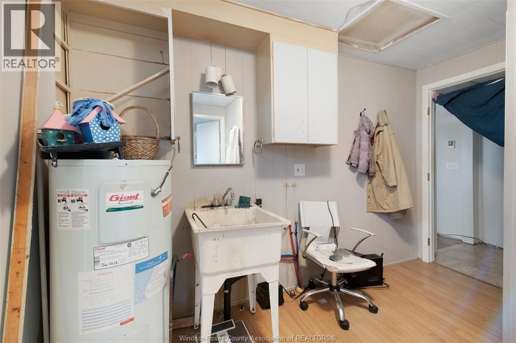 942 ERIE AVENUE - 38