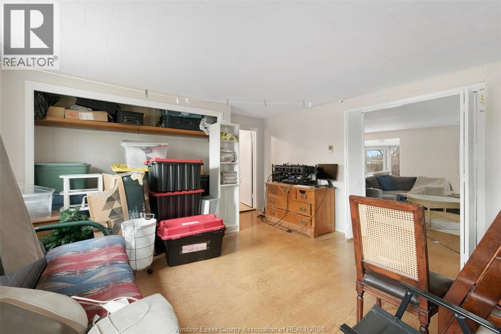 942 ERIE AVENUE - 40