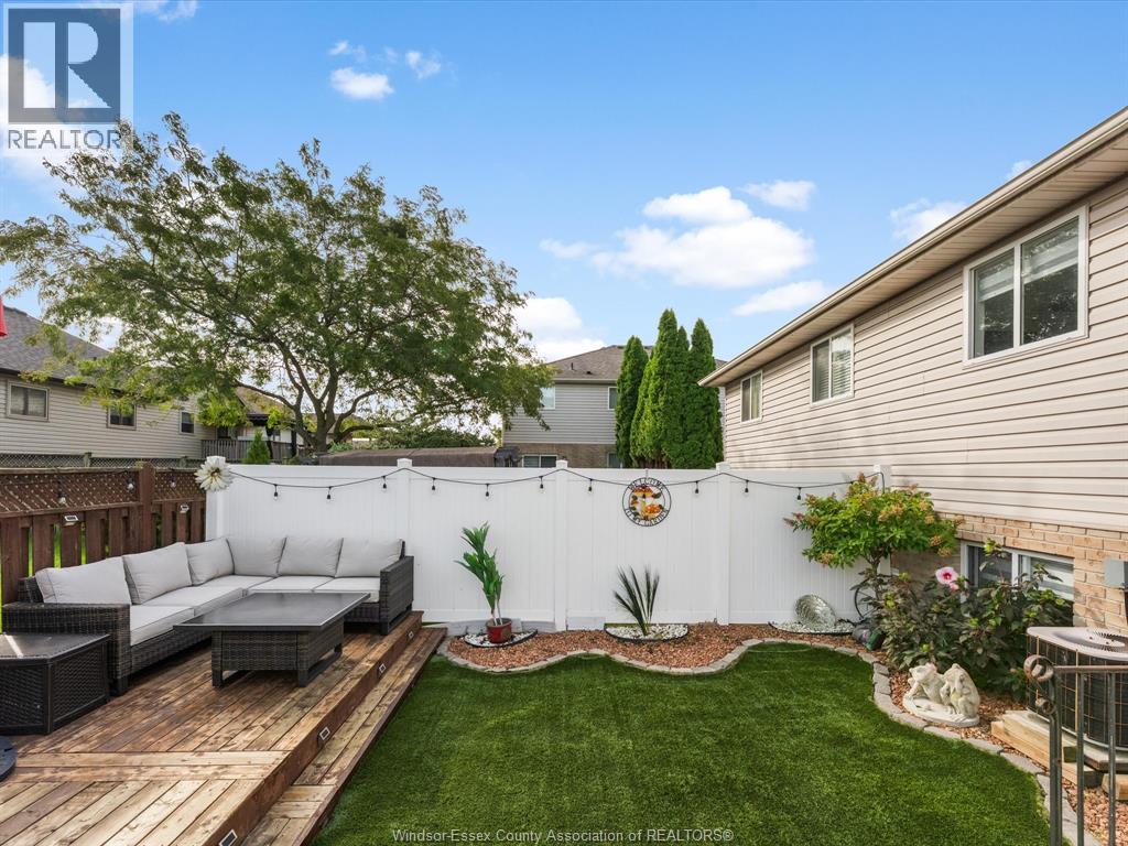 908 MICHAEL DRIVE - 37