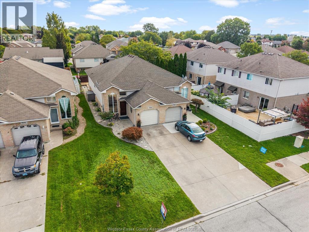 908 MICHAEL DRIVE - 39